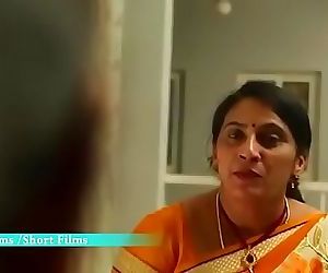 गर्म तेलुगु चाची का आनंद ले रहे के साथ अपने नई लड़का दोस्त पर घर 4 मिन